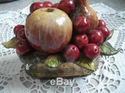 Ancien Panier Laiton avec Fruits en Barbotine Céramique Trompe-il, Art déco