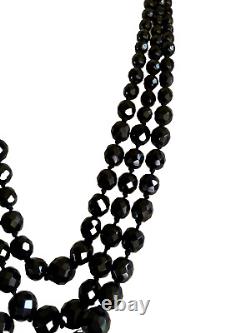 Ancien collier art déco, 3 rangs en chute perles facettées en jais