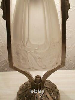 Ancienne lampe art deco 1930 en bronze argenté sculpture floral tulipe en verre