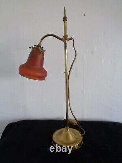 Ancienne lampe bureau notaire col de cygne laiton tulipe pate de verre Muller