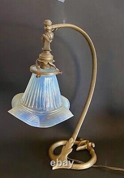LAMPE ART AND CRAFT ART NOUVEAU DECO DG WAS BENSON Bronze OPALINE VASELINE