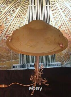Lampe Art Déco Art Nouveau Tripod Verre Moulé (Bronze ou Laiton)