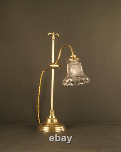 Lampe De Table Portative En Laiton, Bronze Et Verre Holophane