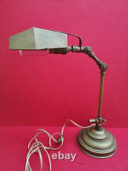 Lampe de bureau ancienne en laiton avec système pour déclipser le bras