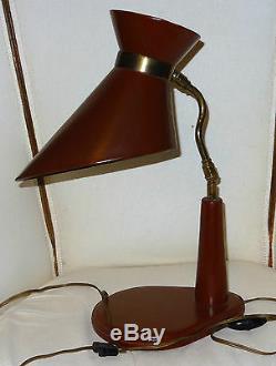 Lampe moderniste design gainée cuir&laiton 1950's couleur bordeaux Adnet
