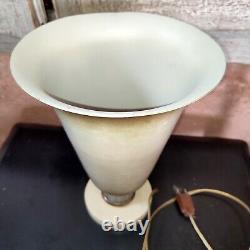 Lampe vase Art Deco Aluminium Laqué cuivre et tiges en verre