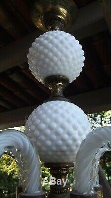 Lustre 4 branches opaline et laiton blanche verre Murano chandelier