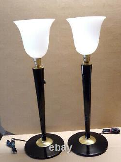 Paire de 2 Belles lampes art déco MAZDA ou autre LAQUE NOIRE ET LAITON bois mass