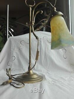 Pied lampe laiton et tulipe Muller pâte de verre nuagé Art Déco Art Nouveau