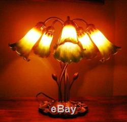 Superbe Lampe 5 Tulipes Style Art déco / Art nouveau datant des années 1950